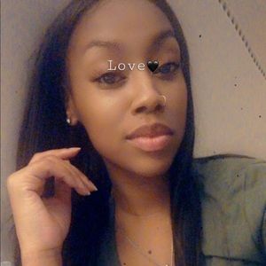 Meet your Posher, Candice